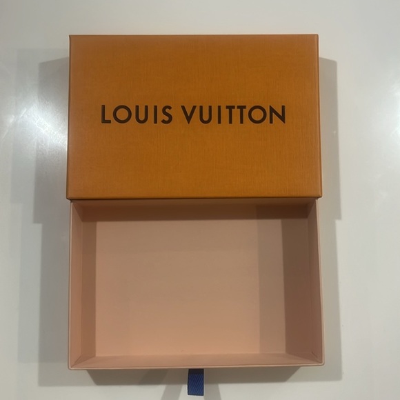 Louis Vuitton Orange Box - Picture 2 of 7